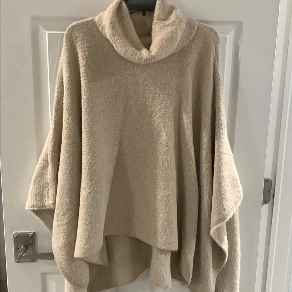 Anthropologie Sleeping on Snow poncho